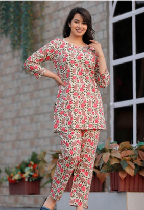 Women's Beautiful Rayon Printed Night suit